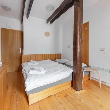 Studio Podkoren Apartment